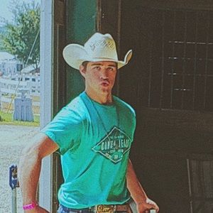 Meet your Posher, Colt